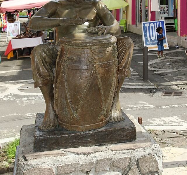 Statue de Vélo, le roi du Ka