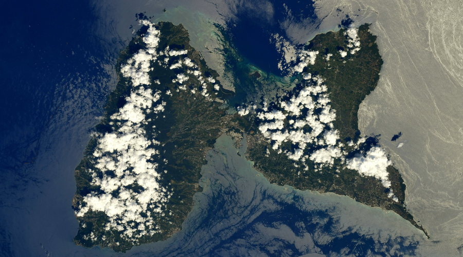 Les deux principales îles de l'archipel de Guadeloupe