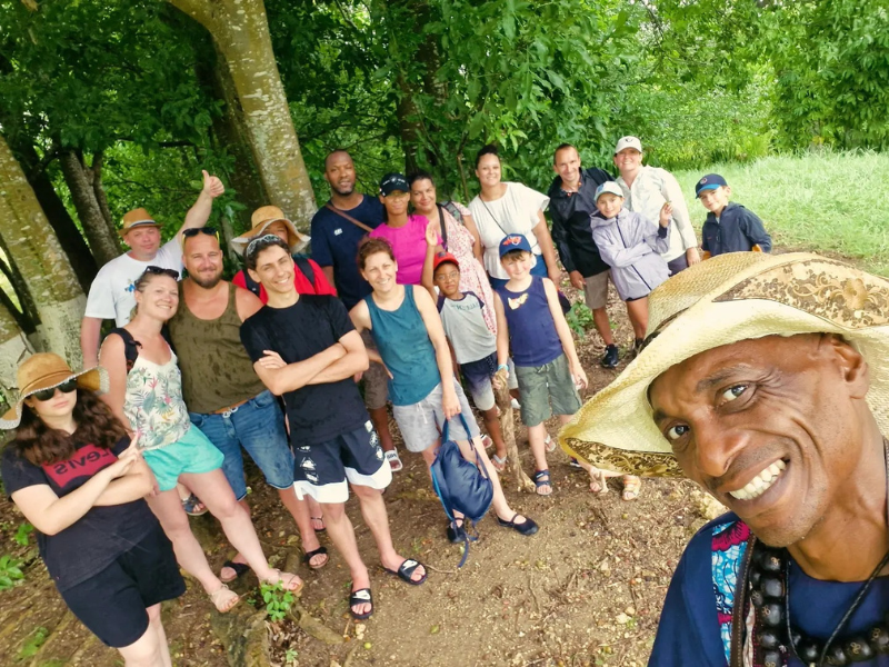 Visite contée à Petit-Canal avec le Conteur Ancestral