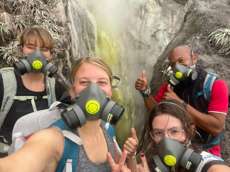 Randonnée guidée sur le volcan de la Soufrière en Guadeloupe