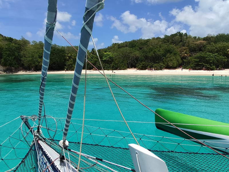 Excursion à Marie-Galante sur le trimaran de Course Trilogik Dys de Coeur